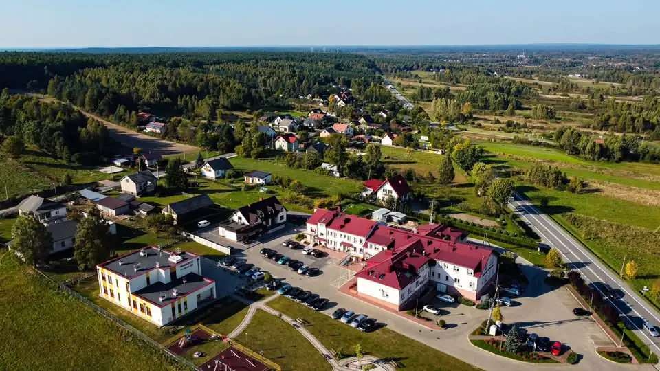 Festyn Rodzinny w Smykowie przyciągnął tłumy – gwiazdy, atrakcje i goście specjalni
