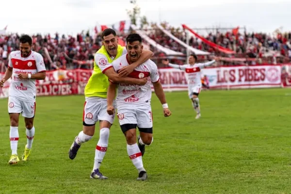 Mocny start sezonu: Stąporków rozbija rywala 5:0 i obejmuje pozycję wicelidera
