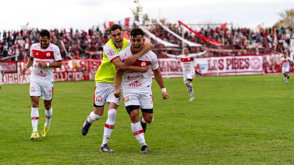 Mocny start sezonu: Stąporków rozbija rywala 5:0 i obejmuje pozycję wicelidera