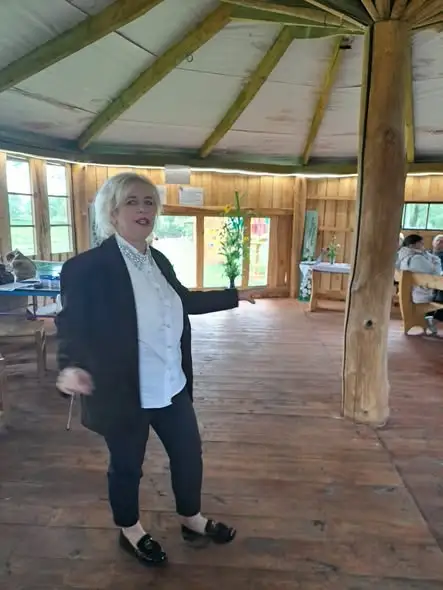Bezpieczeństwo seniorów w gminie Smyków – edukacyjne spotkanie w Kawęczynie