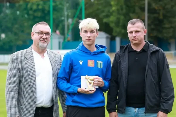Hubert Kołodziejczyk młodzieżowcem sierpnia w klubie
