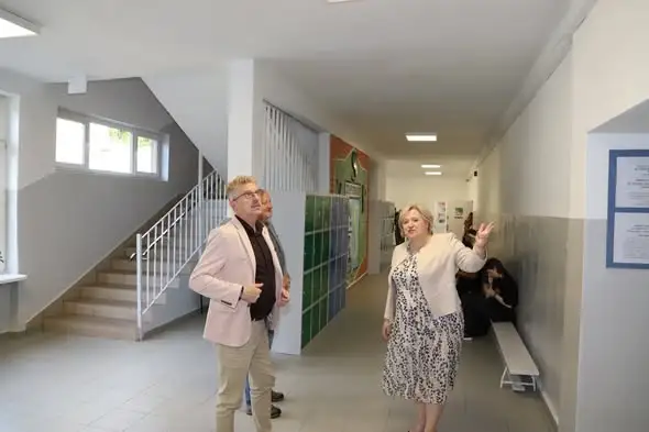 Stąporków: zakończono pierwszy etap modernizacji instalacji elektrycznej w ZSP