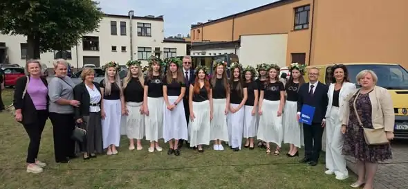 Uczniowie ze Stąporkowa zachwycili na II Hubertusie Koneckim