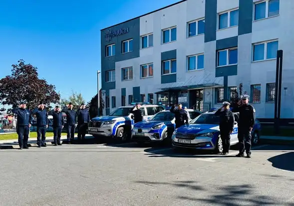 Policjanci z Końskich oddali hołd zmarłemu koledze