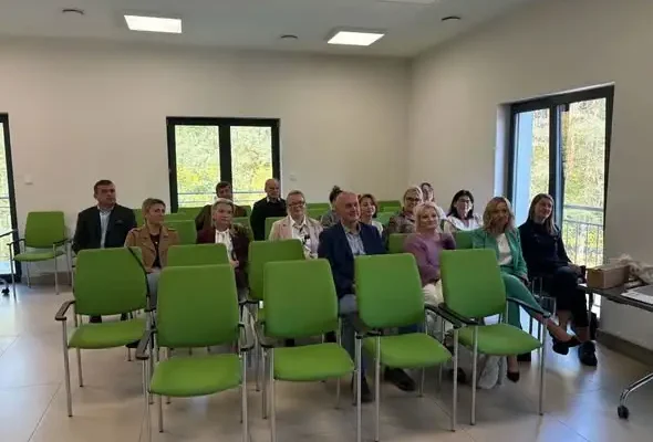 Radni z Gowarczowa z wizytą w instalacji PGK Końskie. Uczyli się o odpadach