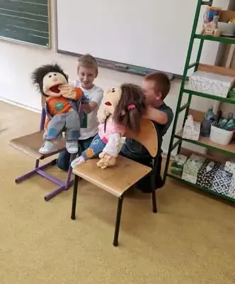 Tydzień Przeciwdziałania Przemocy w szkole: uczniowie uczą się Języka Żyrafy