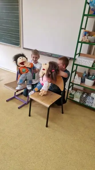 Tydzień Przeciwdziałania Przemocy w szkole: uczniowie uczą się Języka Żyrafy