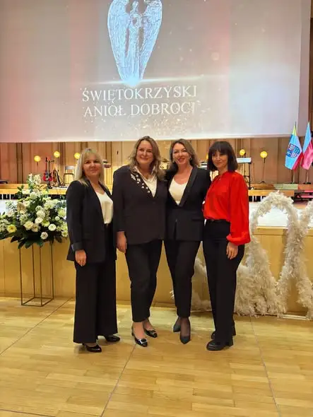 Smyków z wyróżnieniem „Świętokrzyski Anioł Dobroci” – GOPS doceniony w Kielcach